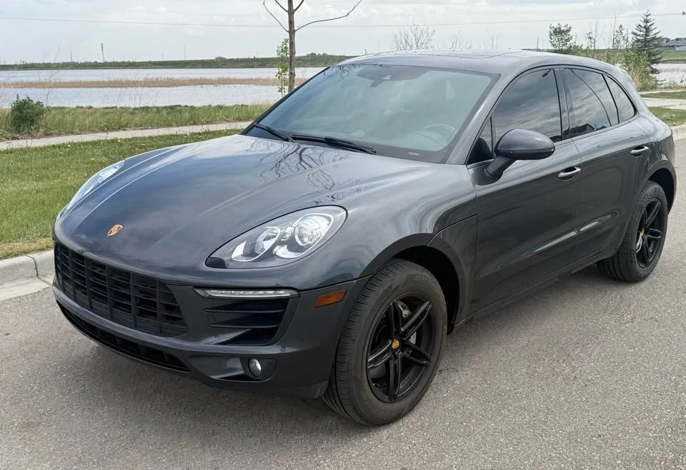 2018 Porsche Macan - Image 2 of 10