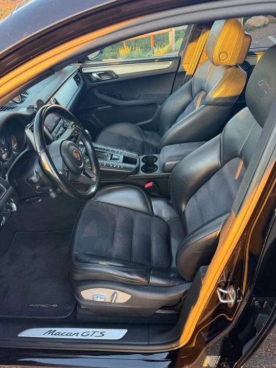 2018 Porsche Macan - Image 7 of 10
