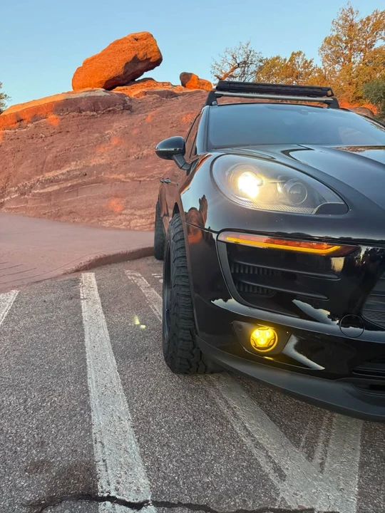 2018 Porsche Macan - Image 6 of 10