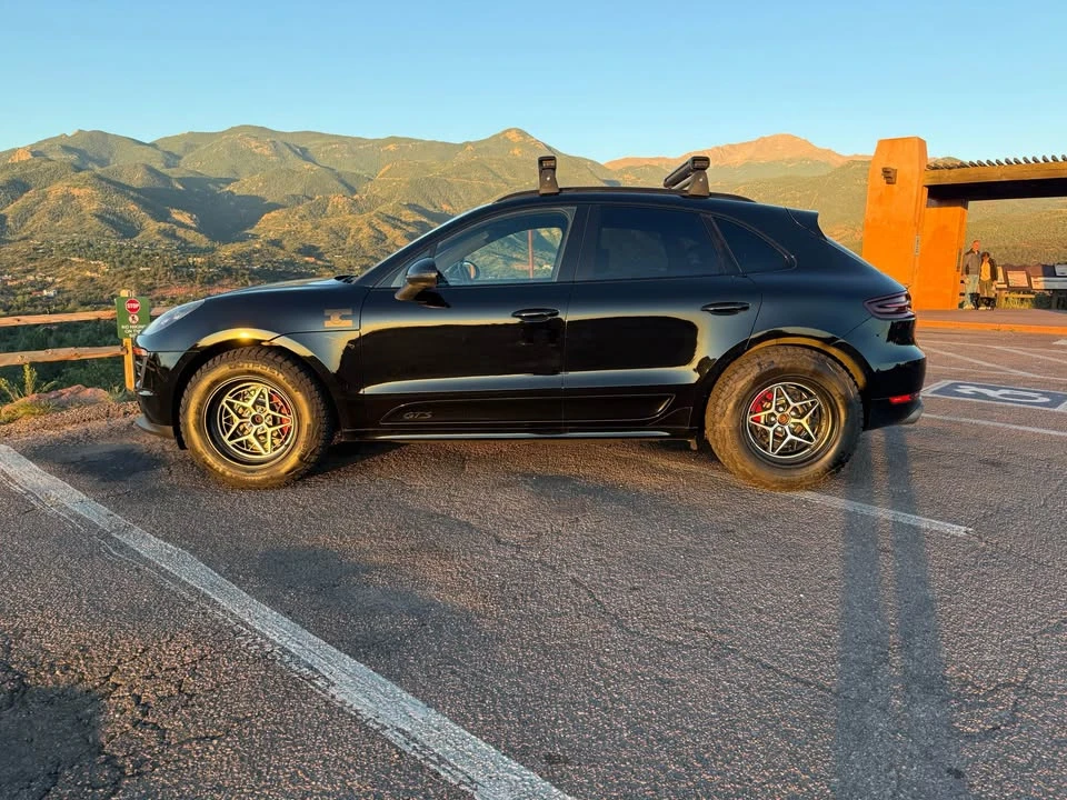 2018 Porsche Macan - Image 4 of 10