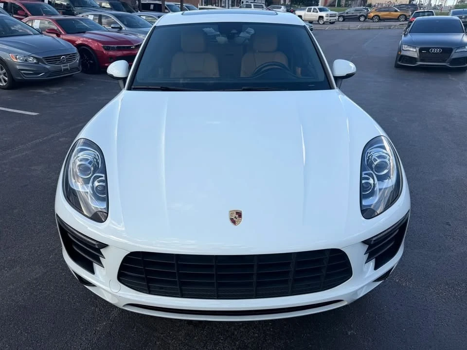 2018 Porsche Macan - Image 9 of 20