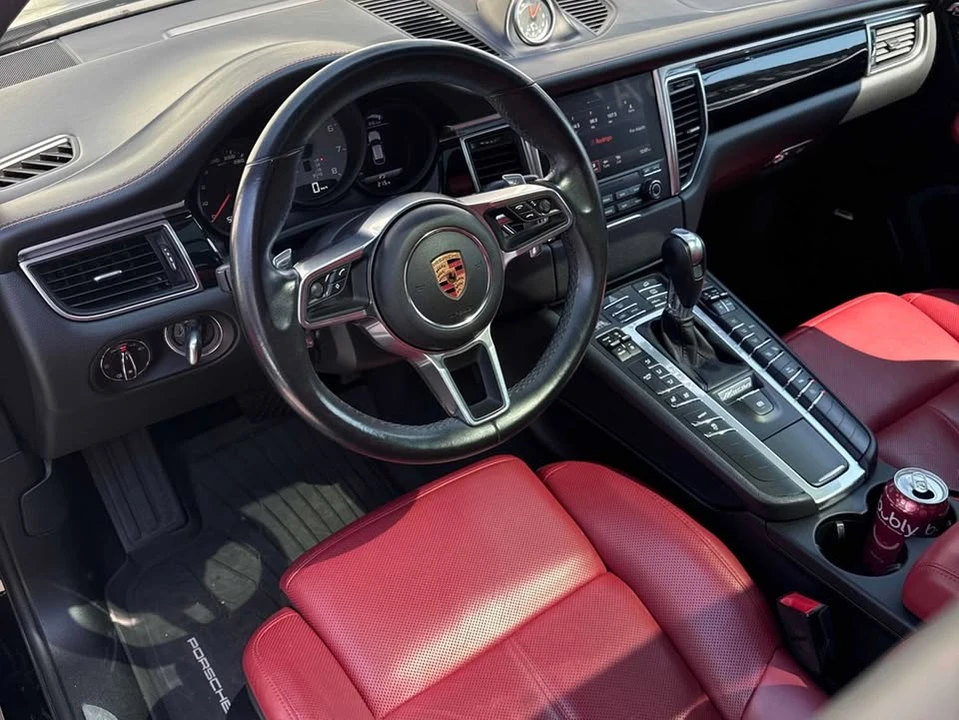2018 Porsche Macan - Image 2 of 4
