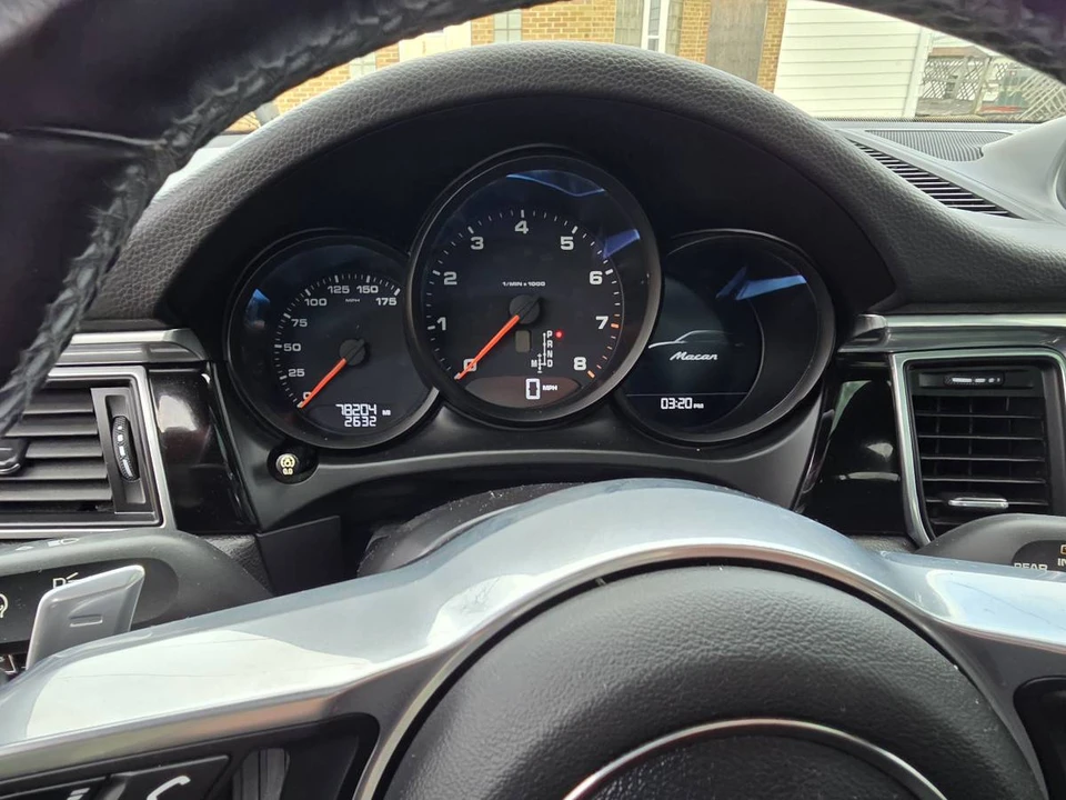 2018 Porsche Macan S - Image 10 of 10