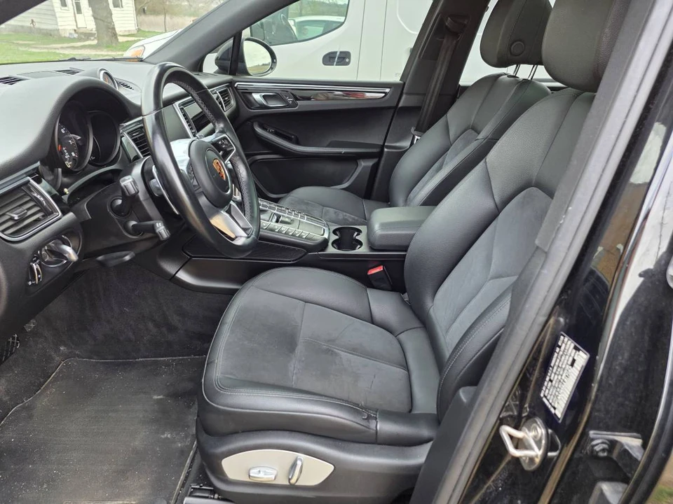2018 Porsche Macan S - Image 3 of 10