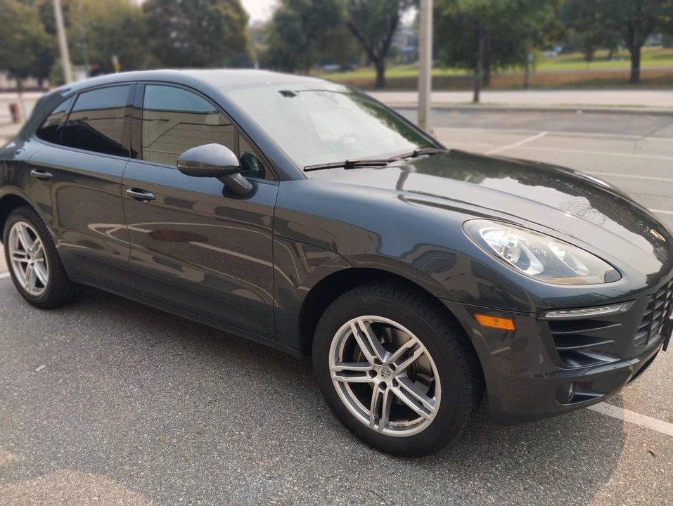 2018 Porsche Macan - Image 5 of 16