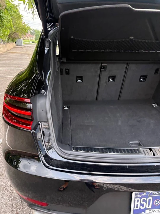 2018 Porsche Macan - Image 14 of 23