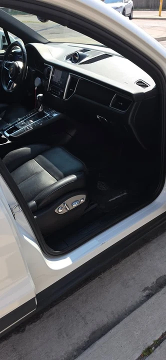 2018 Porsche Macan - Image 20 of 20
