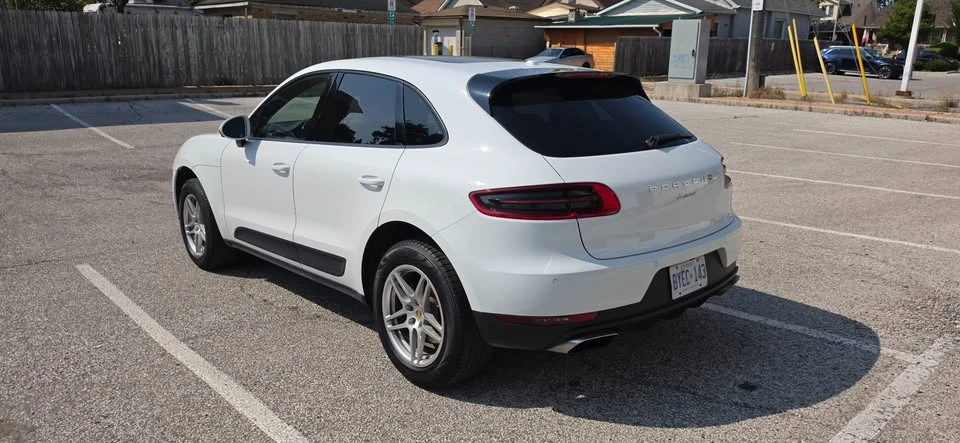 2018 Porsche Macan - Image 2 of 20