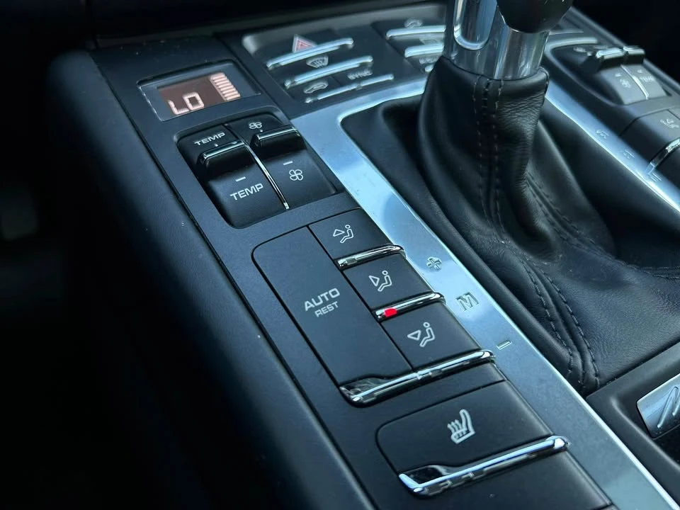 2018 Porsche Macan - Image 20 of 20
