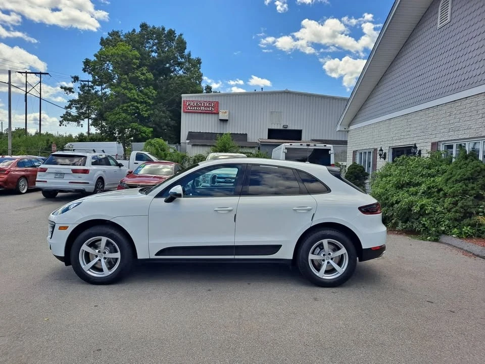 2018 Porsche Macan - Image 5 of 11