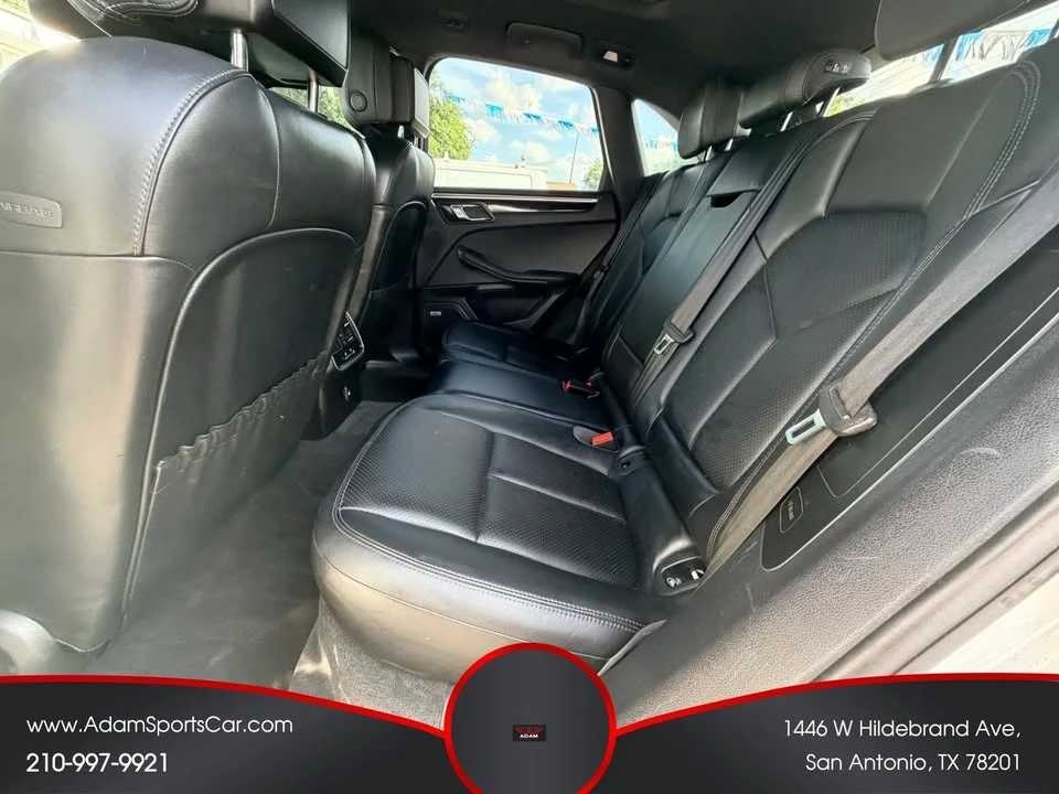 2018 Porsche Macan - Image 14 of 20