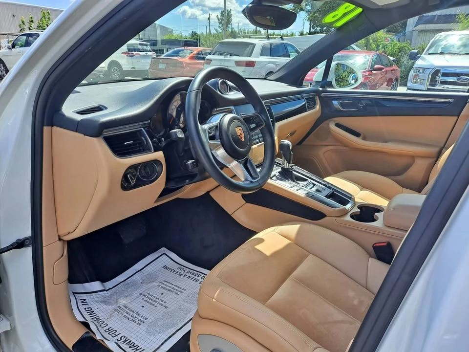 2018 Porsche Macan - Image 7 of 11