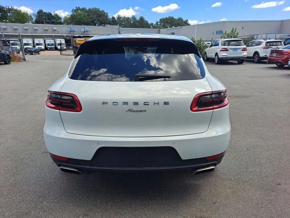 2018 Porsche Macan - Image 6 of 11