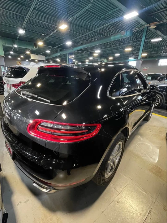 2018 Porsche Macan - Image 4 of 7