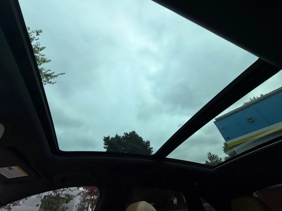 2018 Porsche Macan - Image 12 of 12