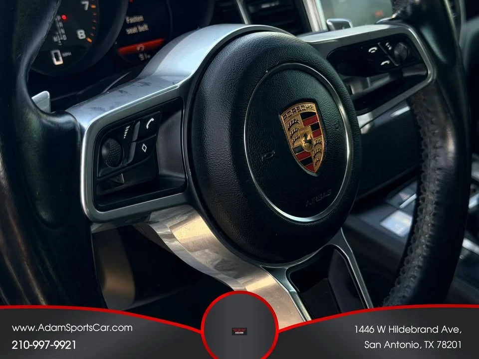 2018 Porsche Macan - Image 16 of 20