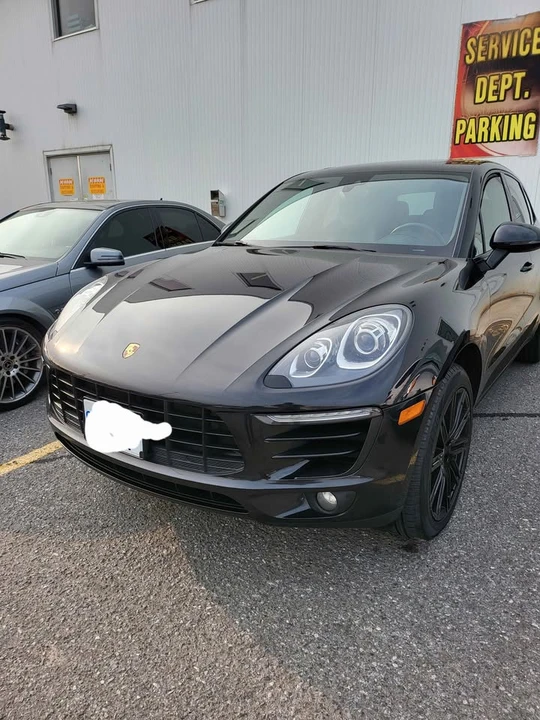 2018 Porsche Macan - Image 14 of 17