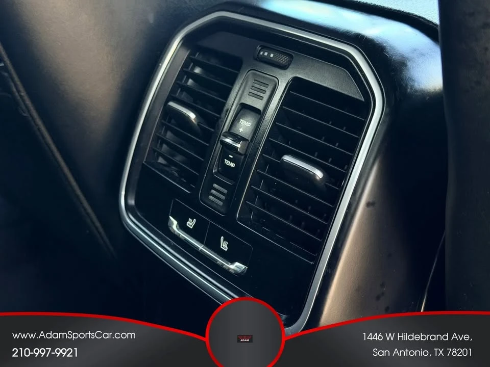 2018 Porsche Macan - Image 13 of 20