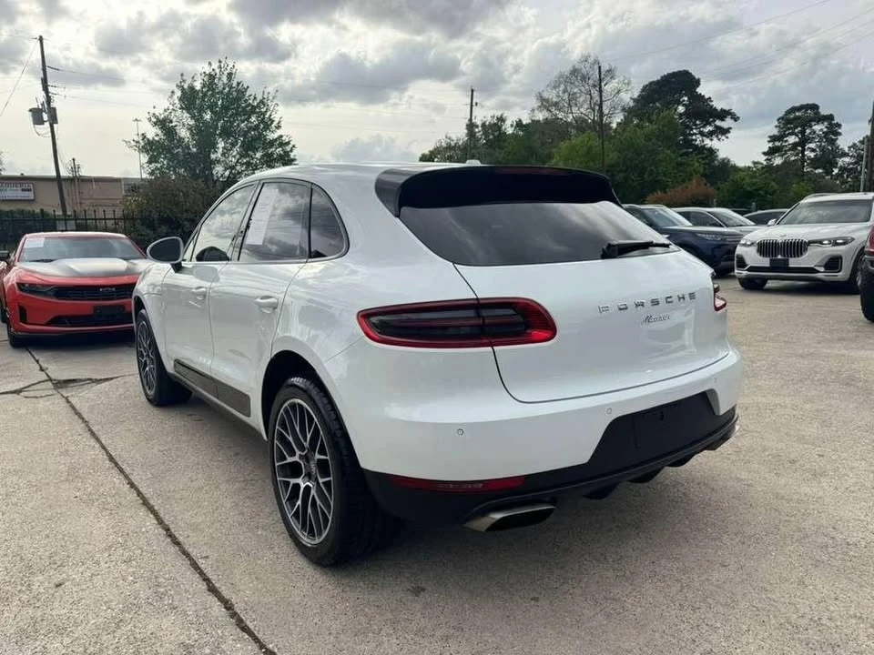 2018 Porsche Macan - Image 8 of 20