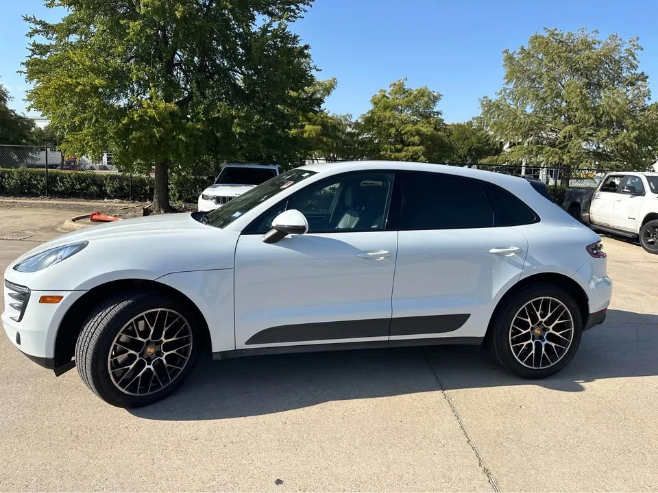 2018 Porsche Macan - Image 3 of 11