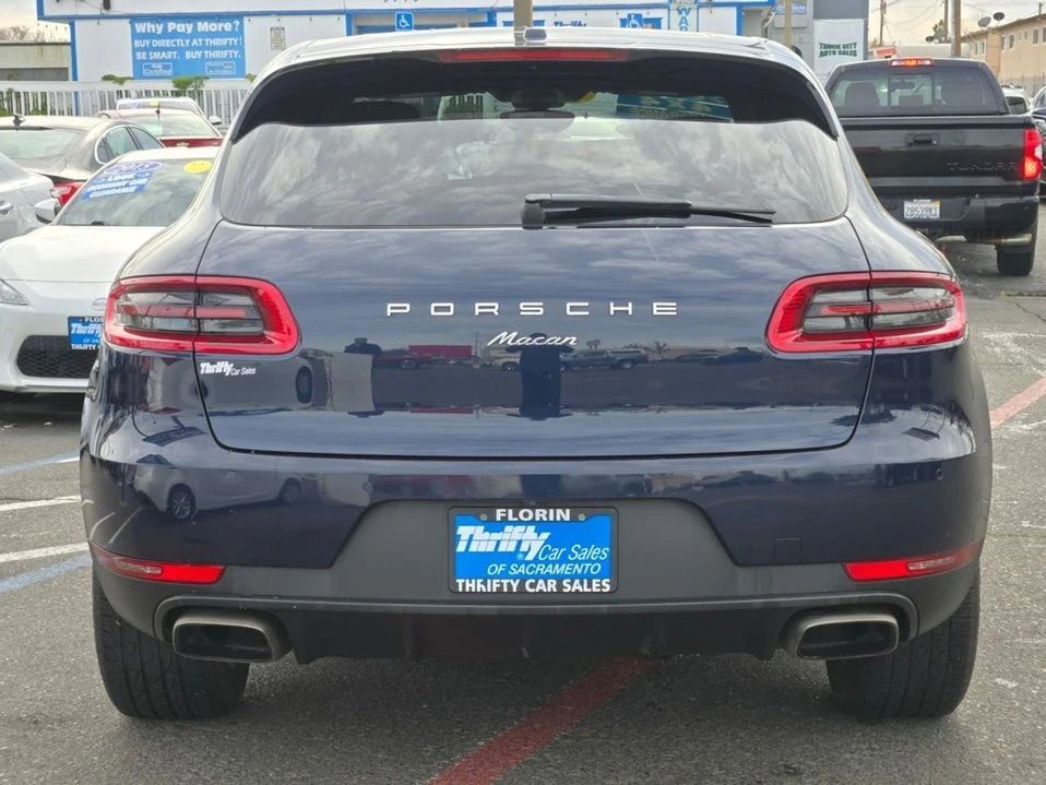 2018 Porsche Macan - Image 5 of 16