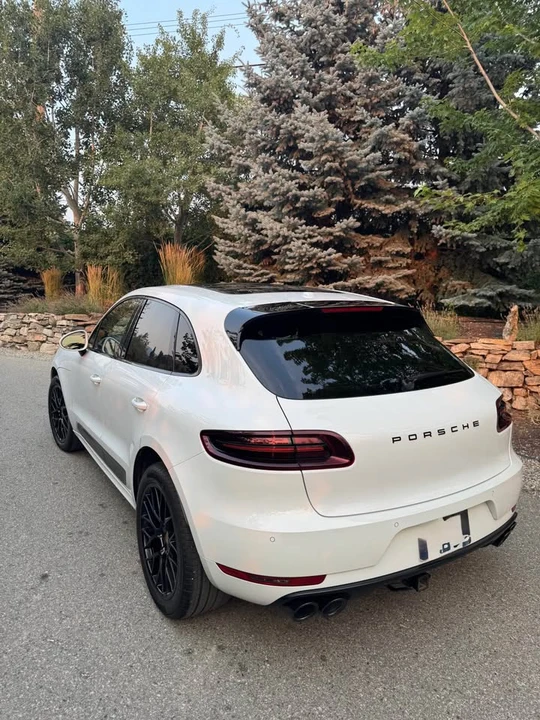 2018 Porsche Macan - Image 5 of 17