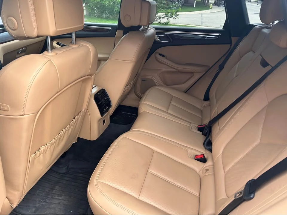 2018 Porsche Macan - Image 7 of 12