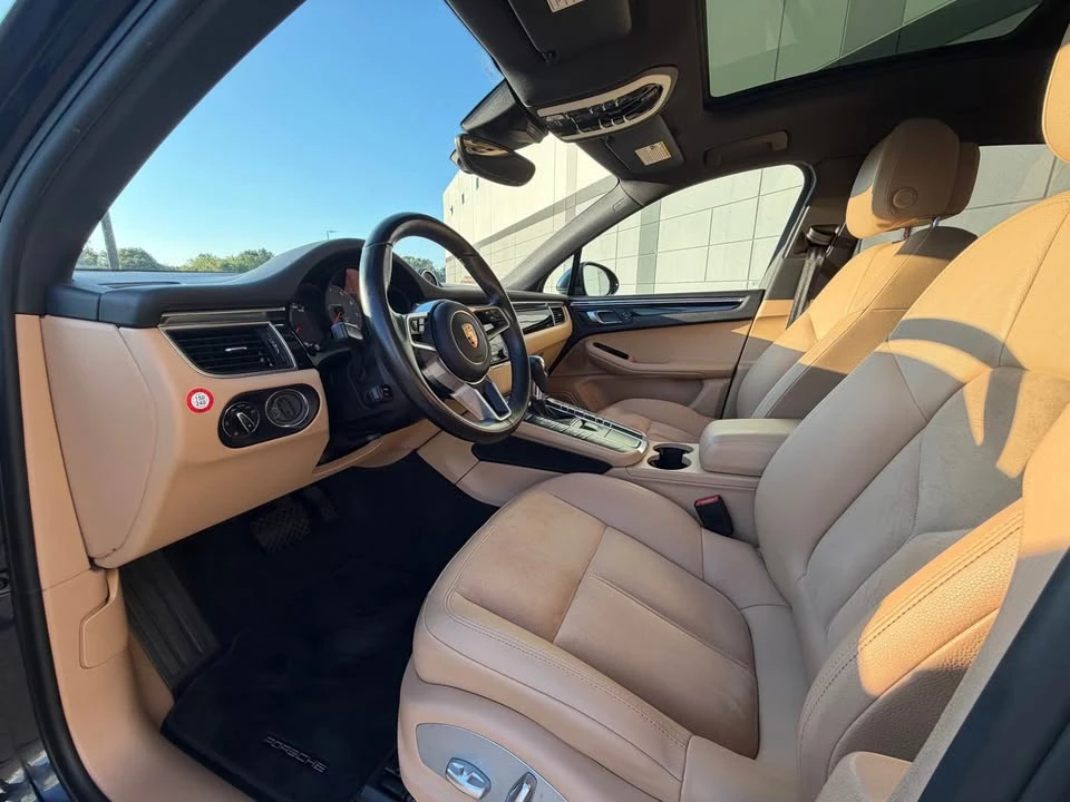 2018 Porsche Macan - Image 8 of 20