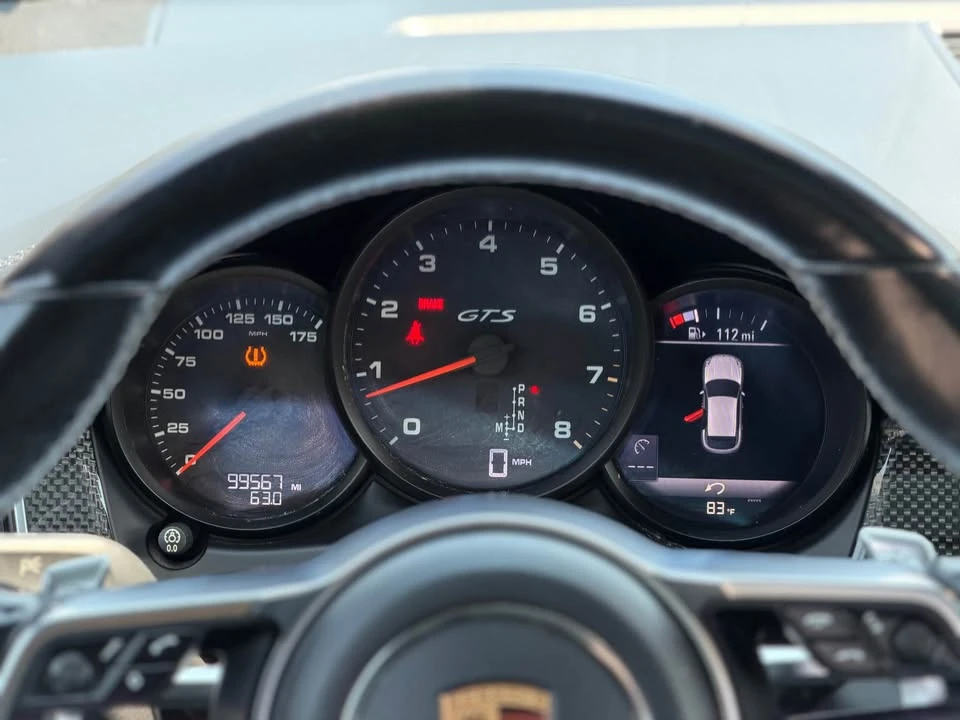2018 Porsche Macan - Image 18 of 20