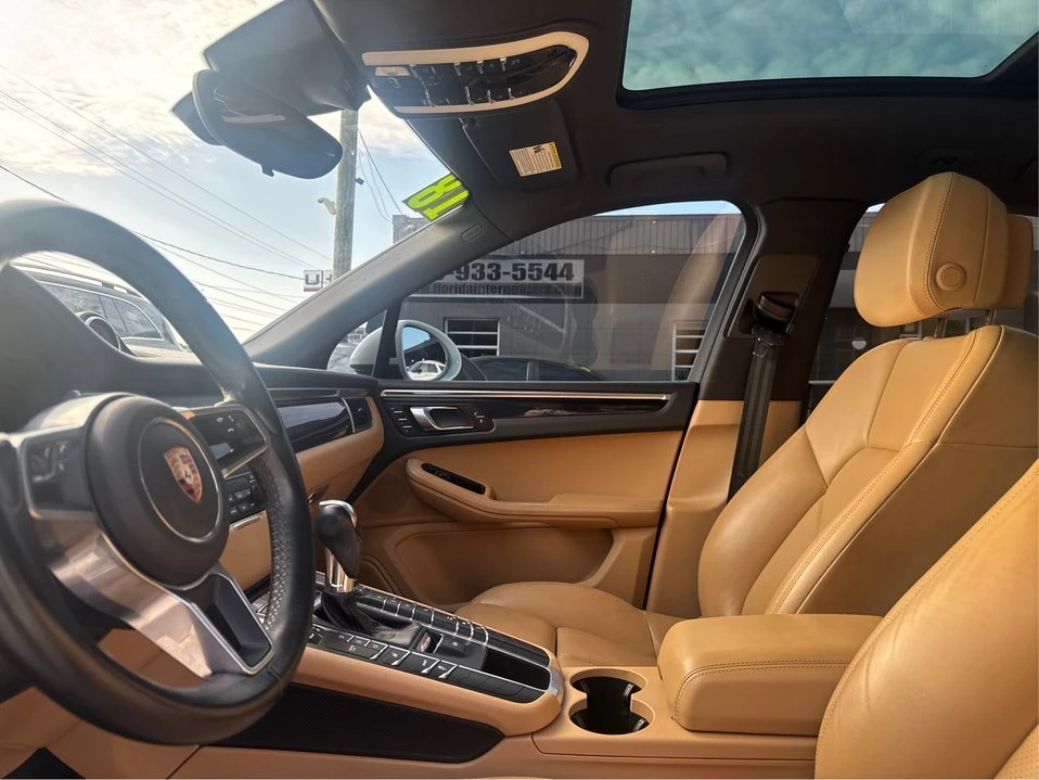 2018 Porsche Macan - Image 8 of 20