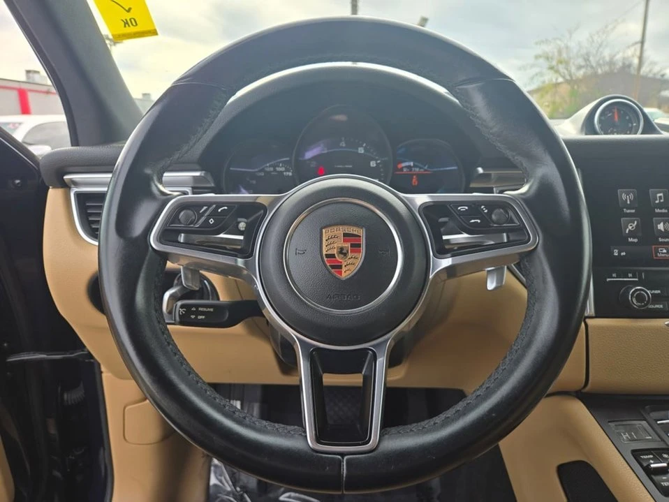 2018 Porsche Macan - Image 13 of 16