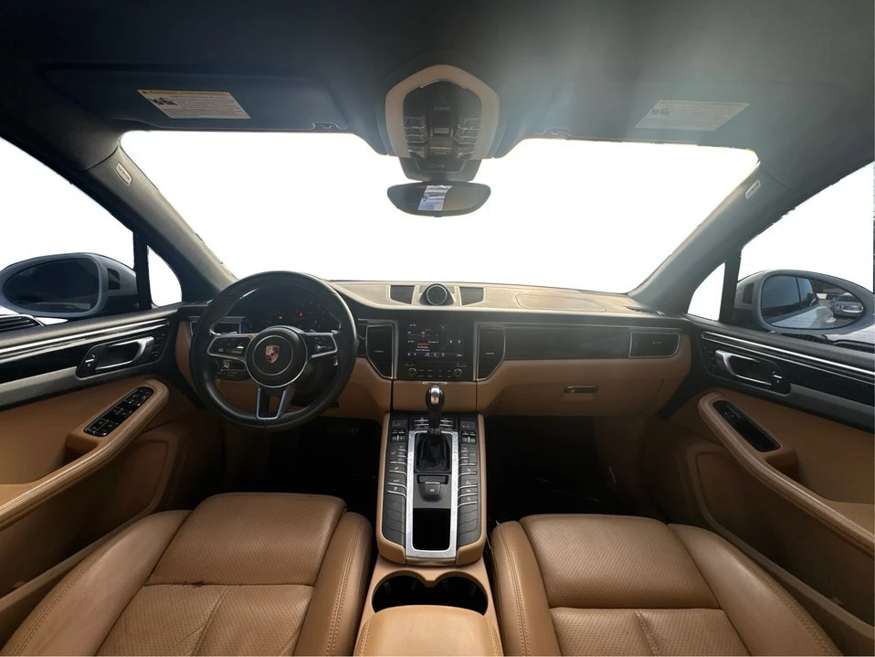 2018 Porsche Macan - Image 18 of 20
