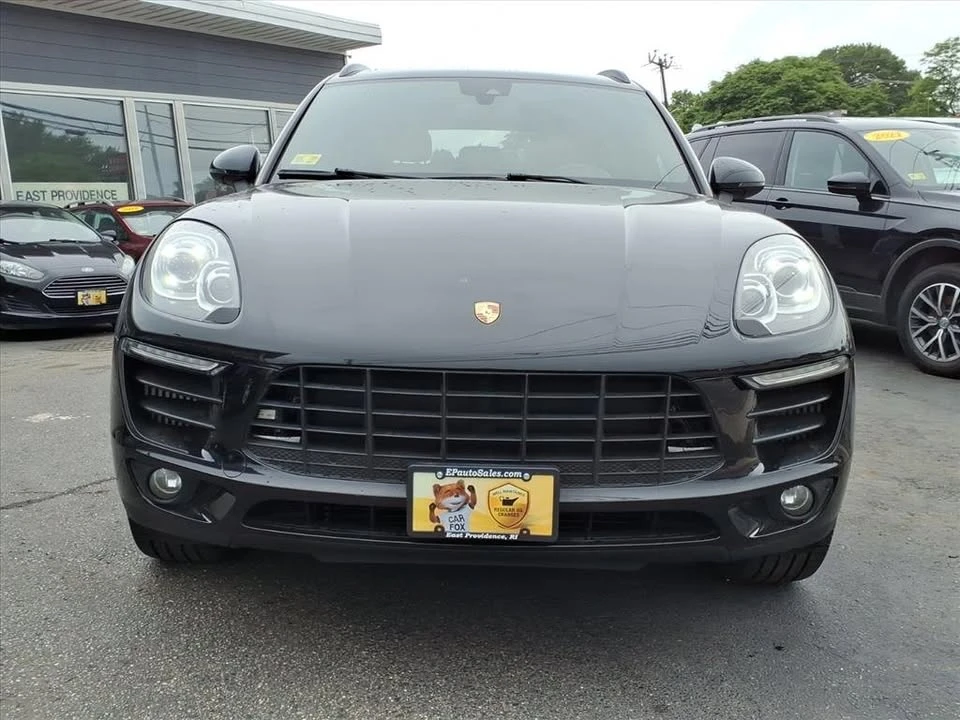 2018 Porsche Macan - Image 2 of 20