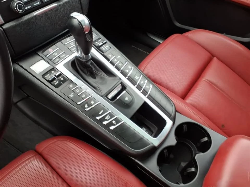 2018 Porsche Macan - Image 20 of 20