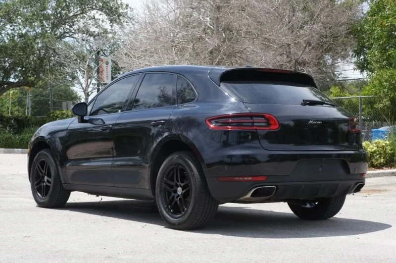 2018 Porsche Macan - Image 6 of 20