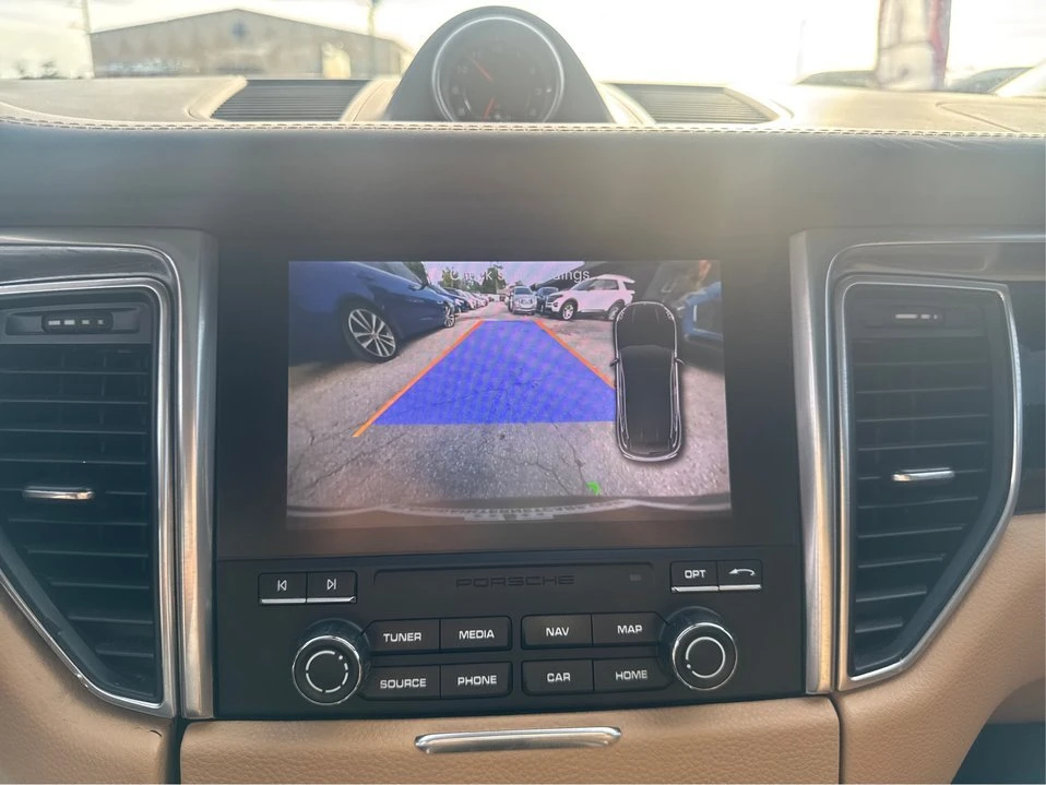 2018 Porsche Macan - Image 20 of 20