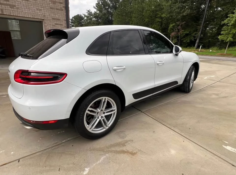 2018 Porsche Macan - Image 6 of 7