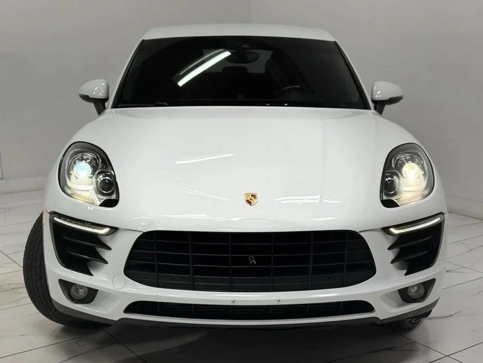 2018 Porsche Macan - Image 19 of 20