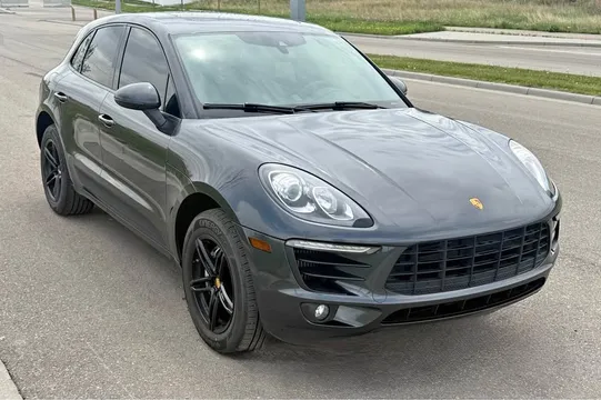 2018 Porsche Macan S