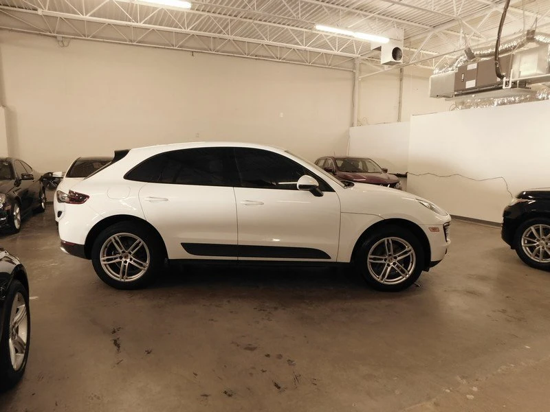 2018 Porsche Macan - Image 8 of 20
