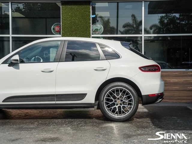 2018 Porsche Macan - Image 6 of 20