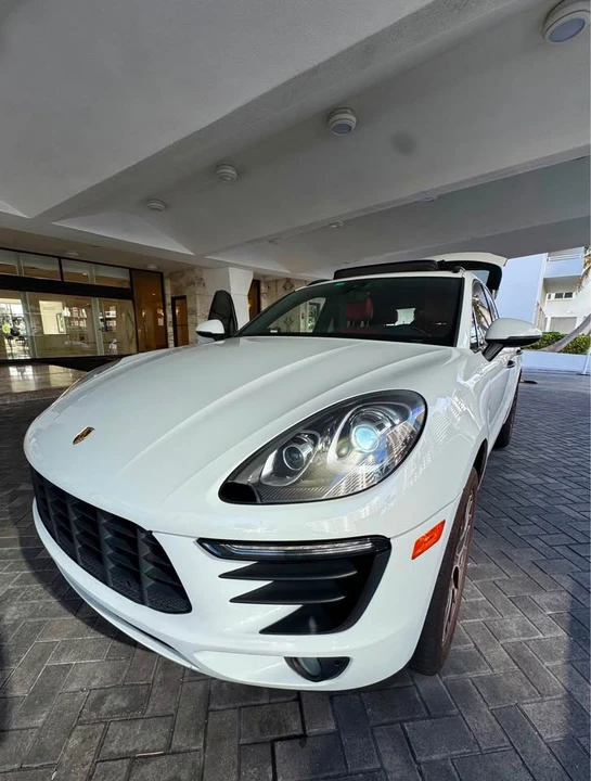2018 Porsche Macan - Image 7 of 12