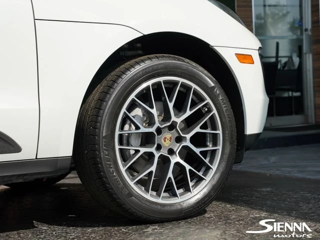2018 Porsche Macan - Image 20 of 20