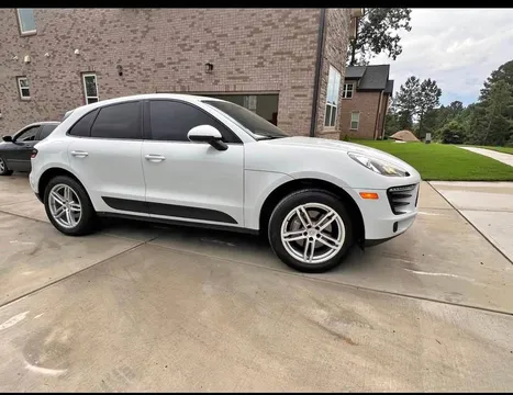 2018 Porsche Macan