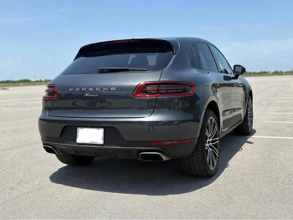 2018 Porsche Macan - Image 6 of 10