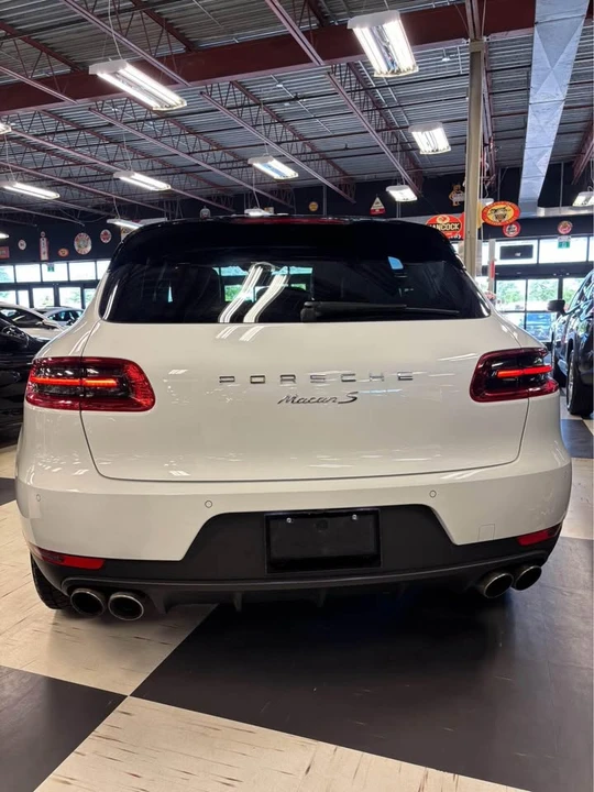 2018 Porsche Macan - Image 5 of 18