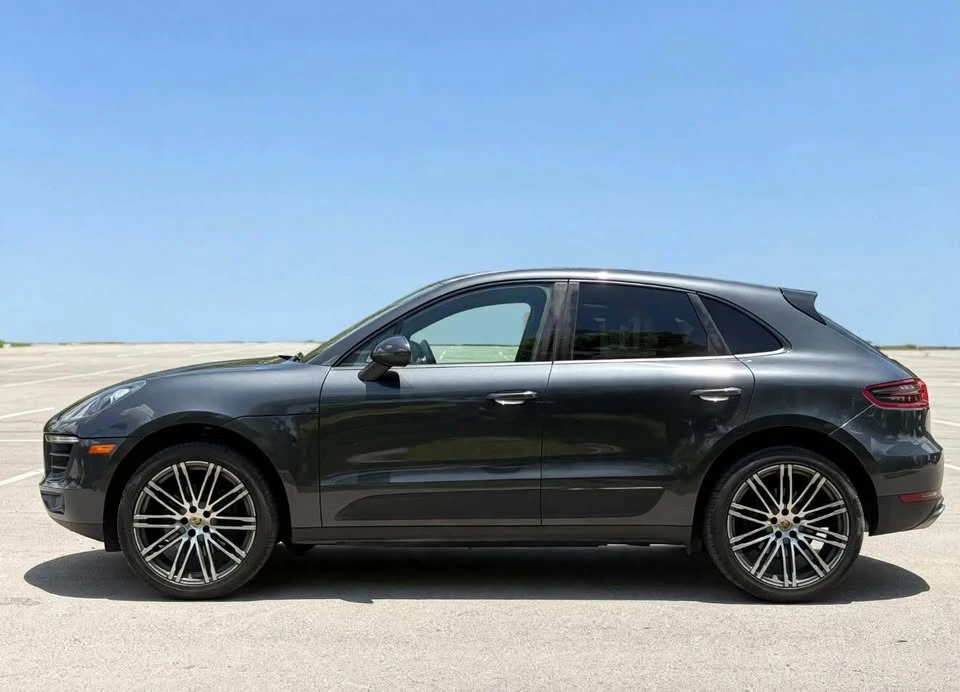 2018 Porsche Macan - Image 4 of 10