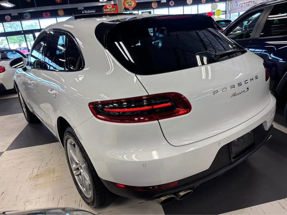 2018 Porsche Macan - Image 6 of 18