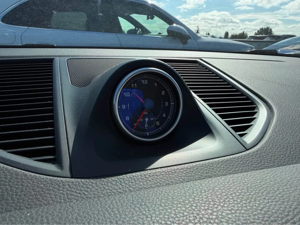 2018 Porsche Macan - Image 9 of 9