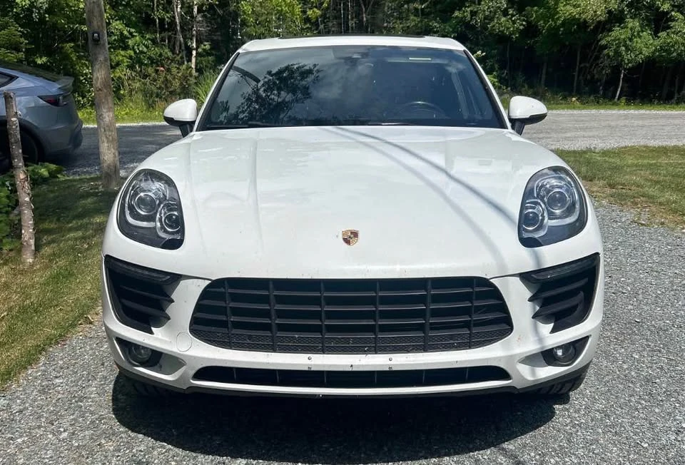 2018 Porsche Macan - Image 2 of 9